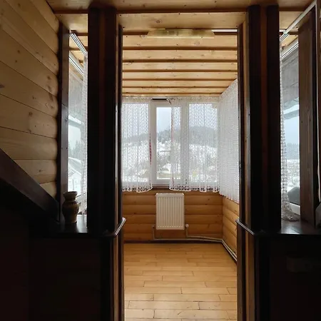 Guest house Zator Vyshkiv